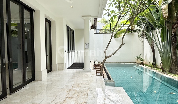 Tropical House 5Br With Private Pool In Pejaten Compound Ajh05025