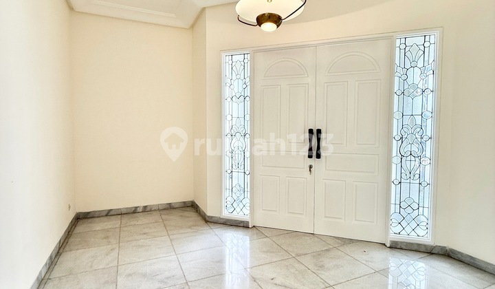 Beautiful House in Cipete Compound Near MRT Cipete Ajh03045 2