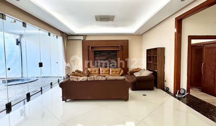 Bright Nice House 5BR with private pool and backyard AJH06195 2