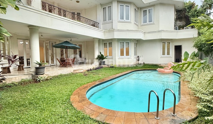 Bright Classic House 5 BR with Private Pool in Kemang AJH04194 Bright Classic House 5 BR with Private Pool in Kemang AJH04194