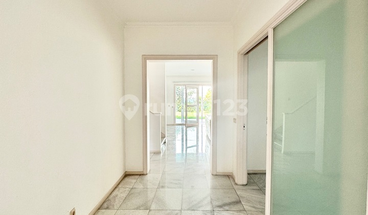 Bright House 5 BR Pool & garden in pondok indah compound AJH06278 2