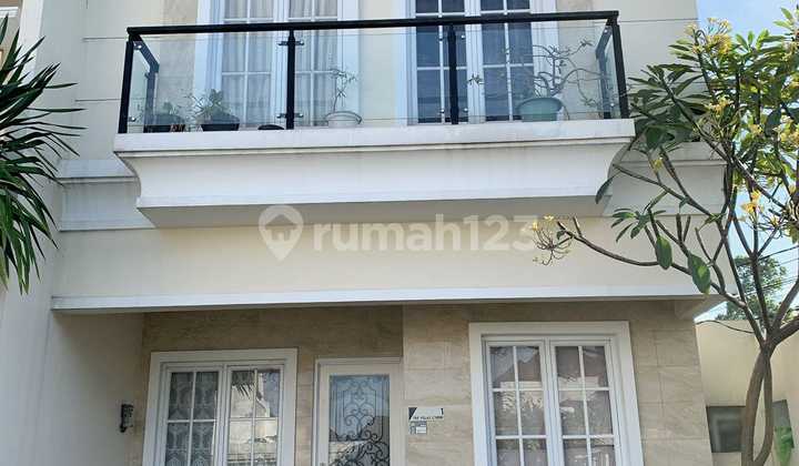 Beautiful 2-Story Ready-to-Occupy House in The Villas Cinere