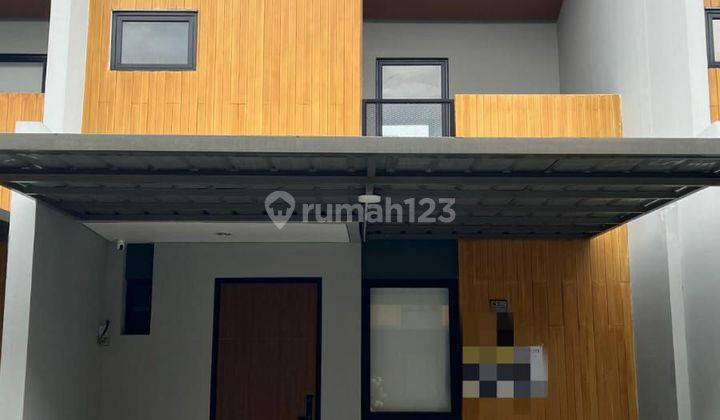 Rumah Akses Tol Di Cluster O8 Grand Wisata Bekasi Hgb 2 Lantai 2