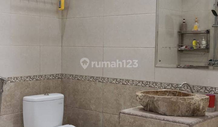 Rumah sewa di Perumahan Taman Kota Blok D Bekasi 2 Lantai Bagus 10