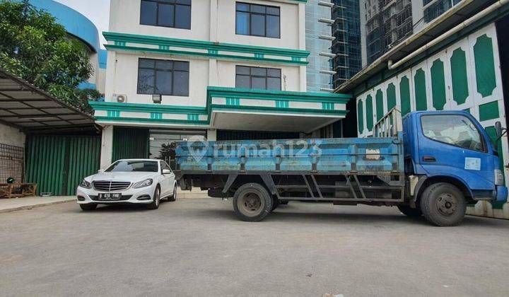 Ruang Usaha di Jalan Cut Mutia Margahayu Bekasi SHM 1055 m Bagus 7
