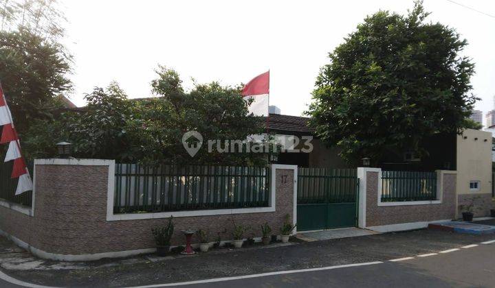 Rumah di Cempaka putih Timur Jakarta Pusat SHM Timur Bagus  2