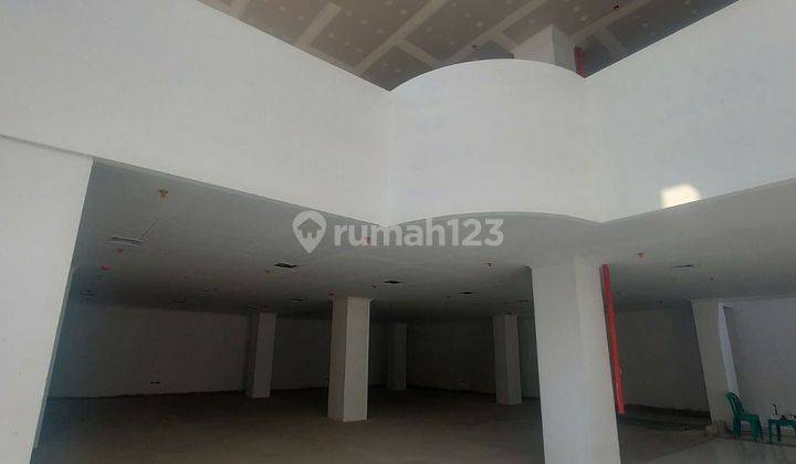 Mini Gedung Kantor di Jalan otista Jatinegara Jakarta HGB 692 m 2
