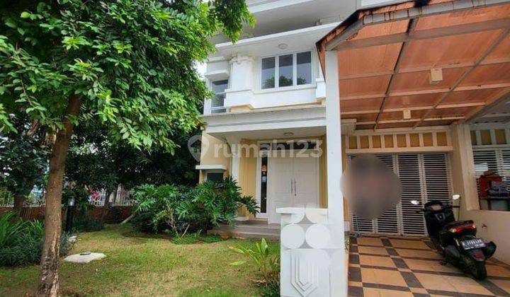 Rumah Cantik Hoekdi  Cluster Vernonia Summarecon Bekasi SHM Bagus 1