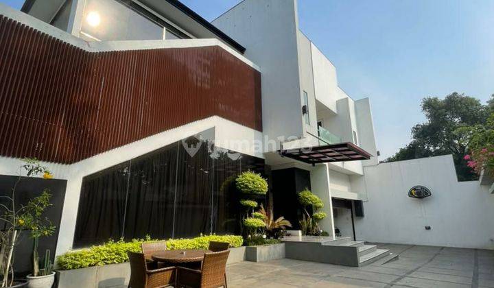 Rumah Mewah di Tebet Barat Jakarta Selatan Jakarta SHM 2 Lantai 1