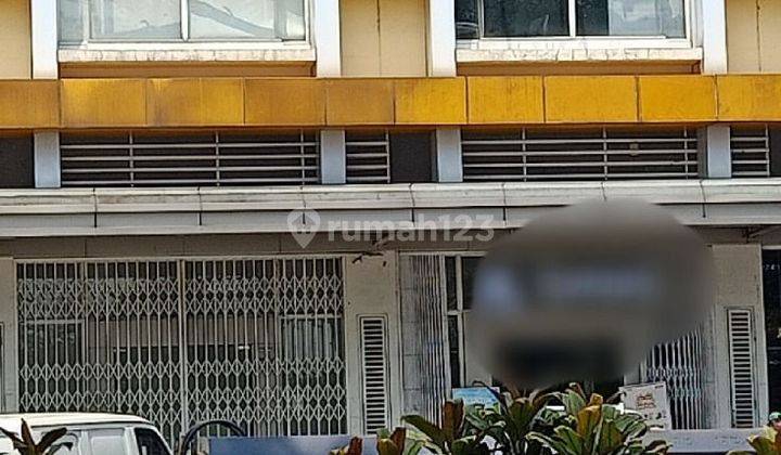 Ruko ramai siap pakai di Ruko Topaz Summarecon Bekasi HGB 364m2 1