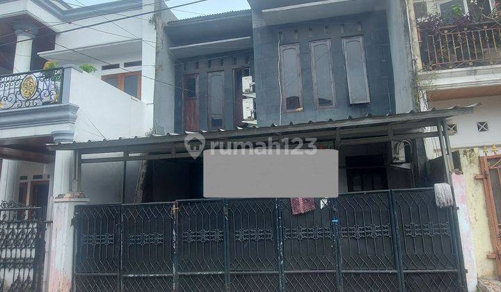 Rumah Minimalis di Taman Malaka Selatan Pondok Kelapa Jakarta SHM 1