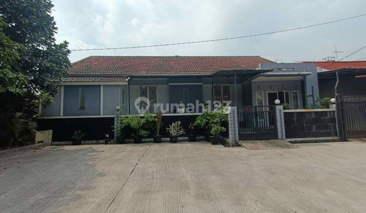 Rumah Hook Luas dekat Mall GGP di Taman Galaxy Bekasi SHM Barat 1