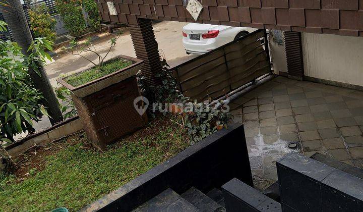 Rumah dekat mall di Perumahan Jatinegara baru Cakung Jakarta HGB 2