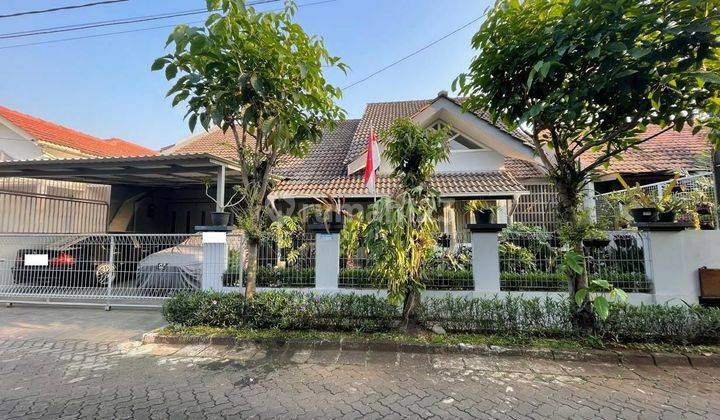 Rumah 2 Lantai Shm Di Kemang Pratama 1 Bekasi 1