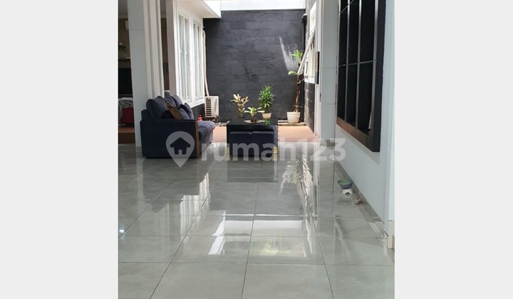5 Bedroom House, 2 Floors, Ready to Occupy in Cibubur Tourist City 5 Bedroom House, 2 Floors, Ready to Occupy in Cibubur Tourist City