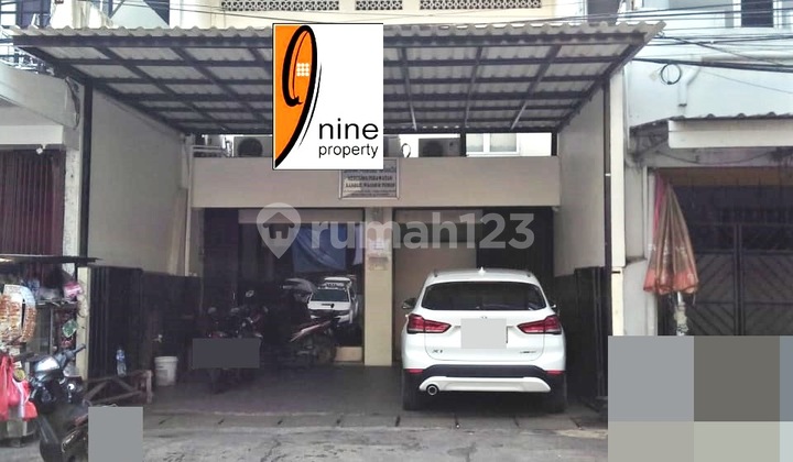 STRATEGIC COMMERCIAL LOCATION IN KELAPA GADING NORTH JAKARTA