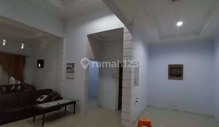 Disewakan Rumah Jl Rogojembang Timur Raya Kedungmundu Semarang 4