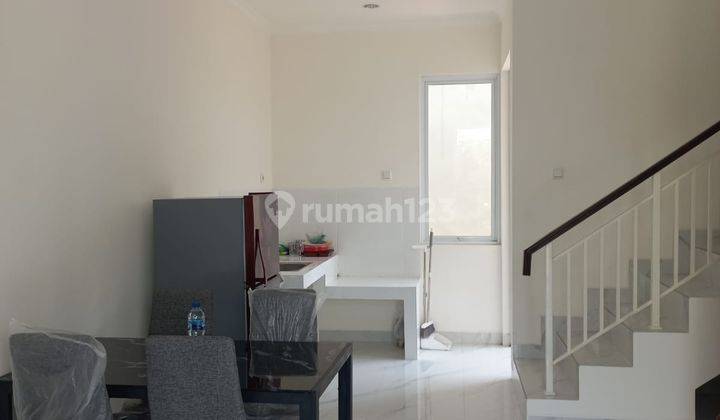 Disewakan Rumah Baru Grees Paramount Village Simongan Semarang 17