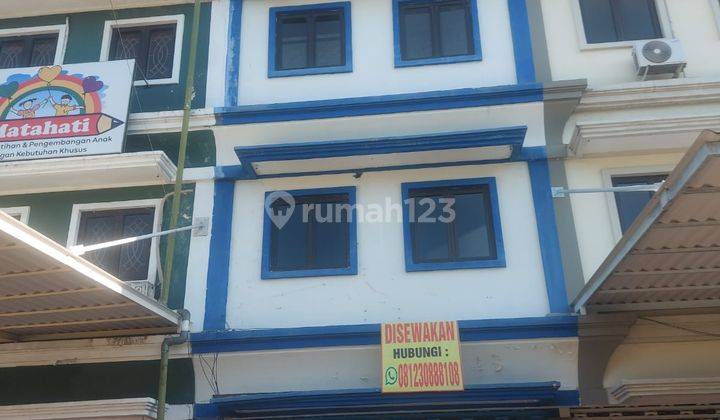 Ruko 3 Lantai Lokasi Strategis Akses Mudah di Galaxy Bumi Permai Araya, Sukolilo, Surabaya 1