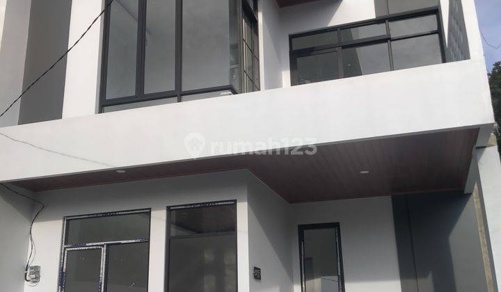 Rumah dalam cluster baru 2 lantai di tugu Cimanggis depok 1