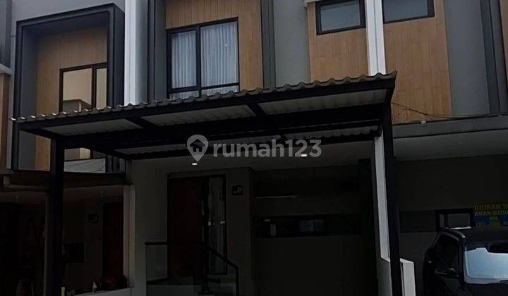 Rumah 2 Lantai Full Furnish di Sayap Pasteur 1