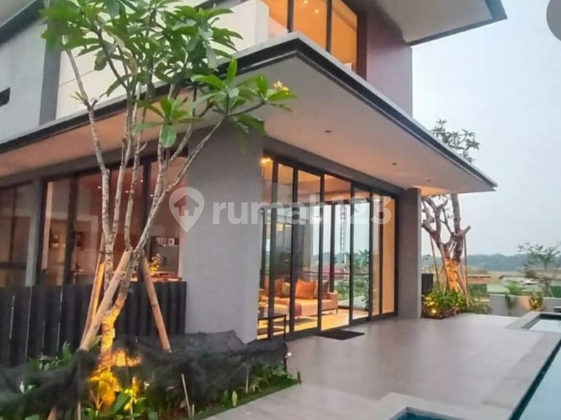 RUMAH SULTAN MEWAH INCLUDE LIFT NAVA PARK CLUSTER LYNDON 4