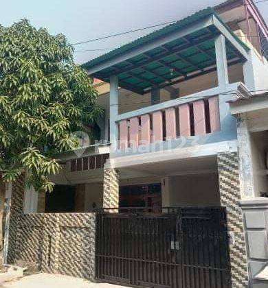 Rumah 3 Lantai Bagus Siap Huni Di Harapan Indah Bekasi 1