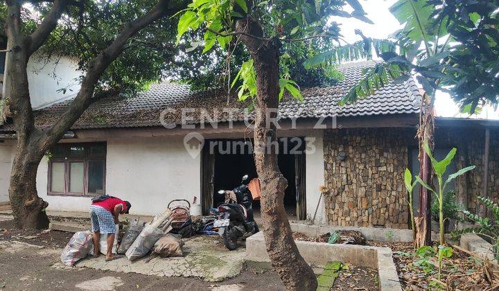 Rumah 2 Lantai Dan Tanah Luas Lokasi Strategi, Bekasi  2