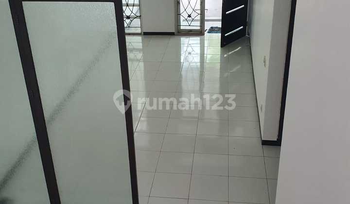 Rumah Terawat Bisa Sewa Atau Jual 2