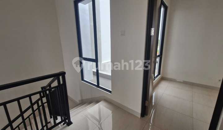 Dijual Rumah Minimalis 2 Lantai Cluster Parkland Podomoro L6 dI Daerah Karawang 2
