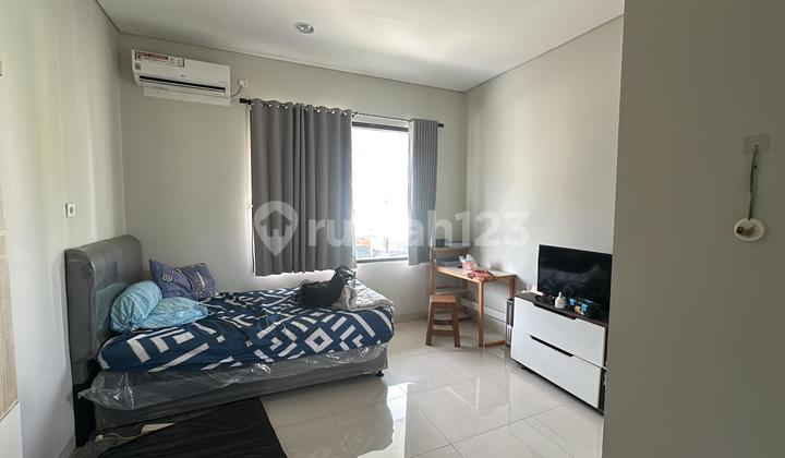 FOR SALE SUPER CHEAP House HOOK Position in De Okwood Cluster Just 1 M In Mutiara Gading City Bekasi 027 2