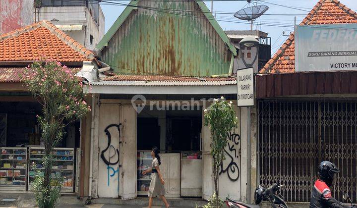 Ruko 0 Nol Jalan Raya Tambaksari, Bangunan Masih Asli 1