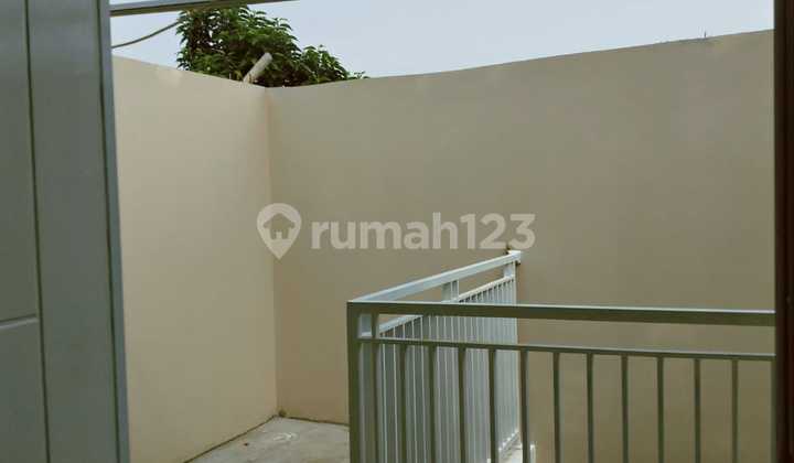 Rumah 2 lantai harga murah di jati luhur bekasi 4