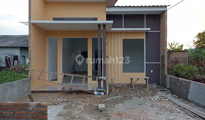 Rumah baru Ready Unit Hadap Timur Lokasi Strategis Medan Marelan  1