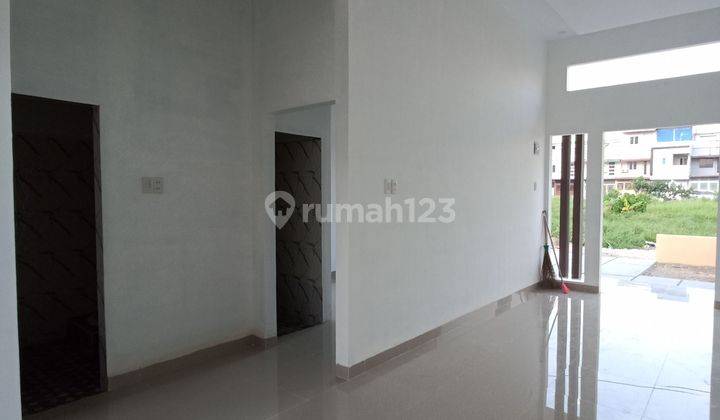 Rumah Lebar 7 Ukuran 7x16 meter Hadap Timur Lokasi Strategis Medan Marelan  2