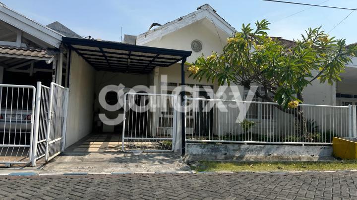 Rumah Rungkut Mapan Timur, Dekat Merr, Akses Tol, Kampus Upn. Lingkungan Nyaman