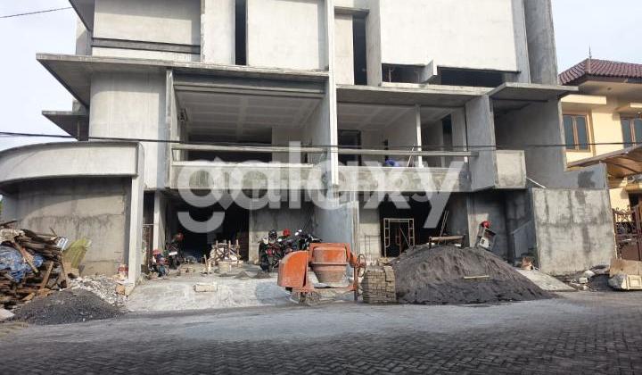 On Progress Manyar Kertoadi Row House Jalan 5 Type A 2