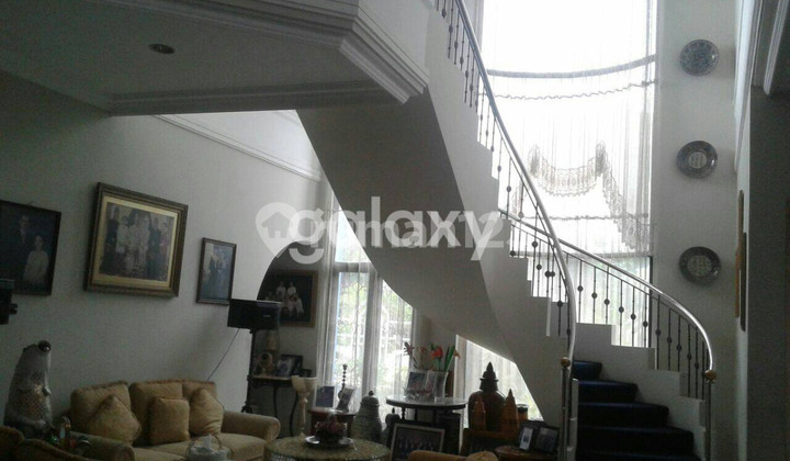 Murah!!! Rumah Luas Jemursari Selatan 2