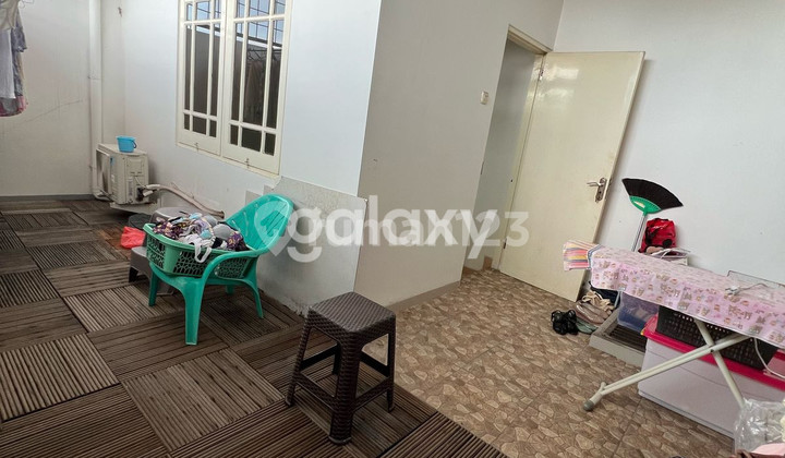 Cottage Tjandra house is renovated and ready to move in. 2