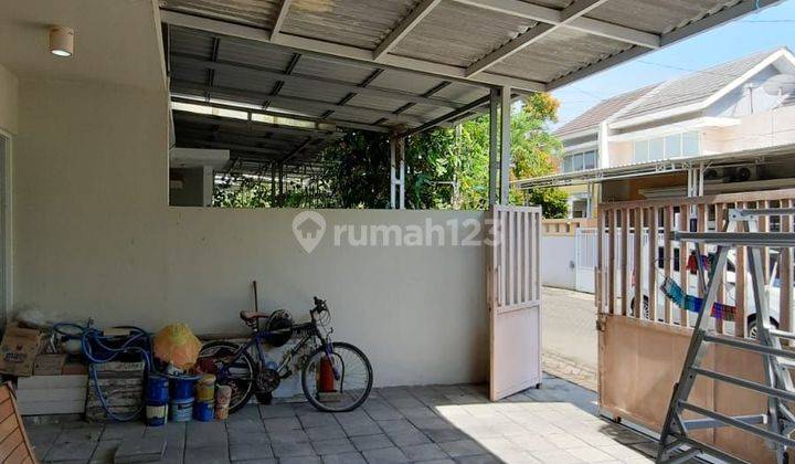 Rumah di Perumahan greenlake wonorejo selatan rungkut surabaya 2