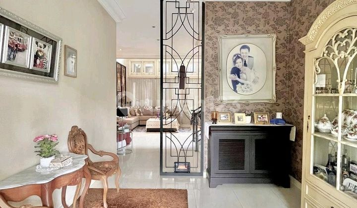 Rrumah Furnish Cantik Siap.huni.jemursari Surabaya Selatan 2