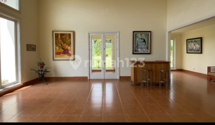 Luxury Villa Prigen Pasuruan Trawas Ready to Occupy Fully Furnished. Luxury Villa Prigen Pasuruan Trawas Ready to Occupy Fully Furnished.