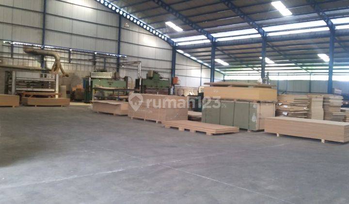 Gudang pabrik raya kemiri sewu pasuruan siap pakai  1