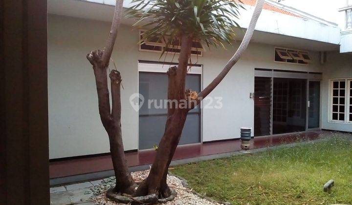 Sewa rumah kuno cocok untuk usaha surabaya pusat raya opak  1