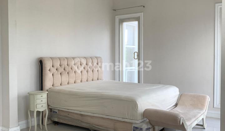 New American Mediterranean House East Surabaya Regency 21