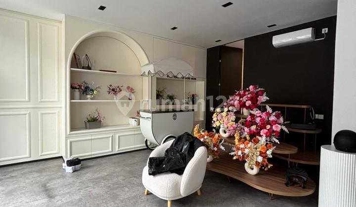 2.Ruko Jadi 1 ******** Semi.furnish ******** ********