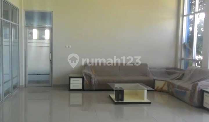 Ready to Use for Rent, Clean Warehouse in Ambeng, Gresik Ready to Use for Rent, Clean Warehouse in Ambeng, Gresik