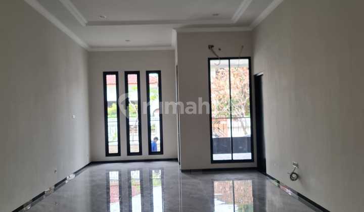 House for Rent. New. Darmo Permai Timur 2