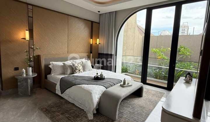 Graha Family Modern Fully Furnished House West Surabaya