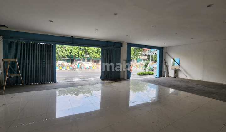 Commercial Building Ready for Use in Raya Wonokromo. 2